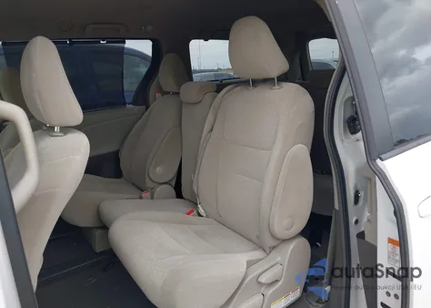 2015 Toyota Sienna Le 8 Passenger from USA, damaged, VIN 5TDKK3DC1FS543663